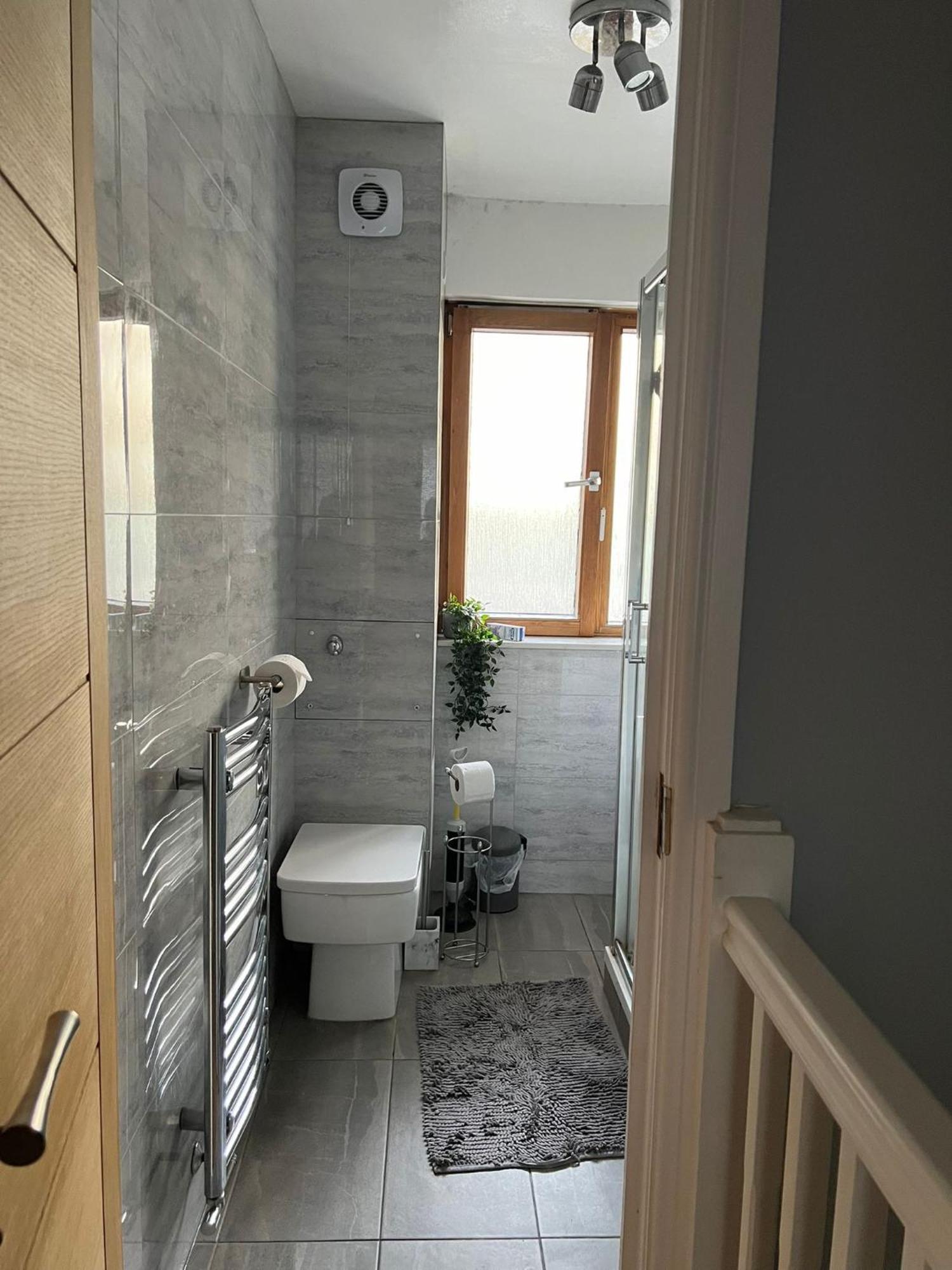Stylish 3 Bed Flat In Greenwich Apartment London